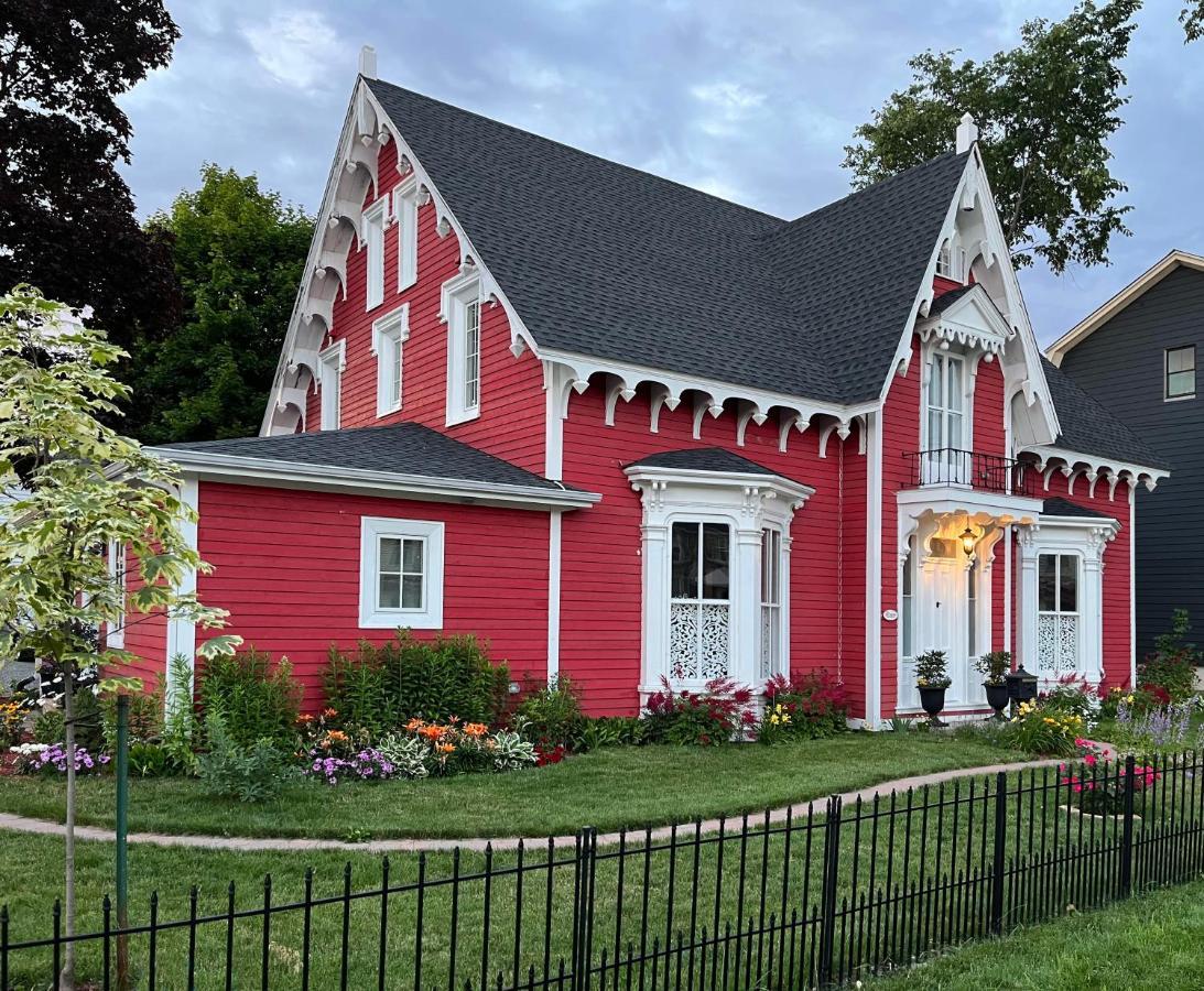 Bed and Breakfast The Red House Fredericton Exteriér fotografie